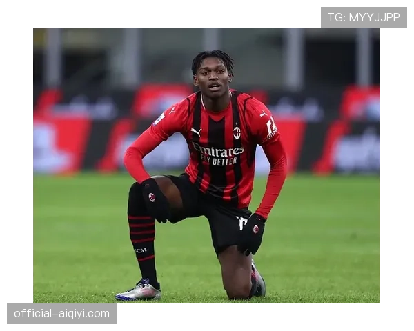 特写：斯佩齐亚前锋错失单刀，一次完美的抢断转换进攻以遗憾告终